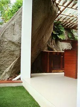 La Cigale Bed & Breakfast Koh Tao